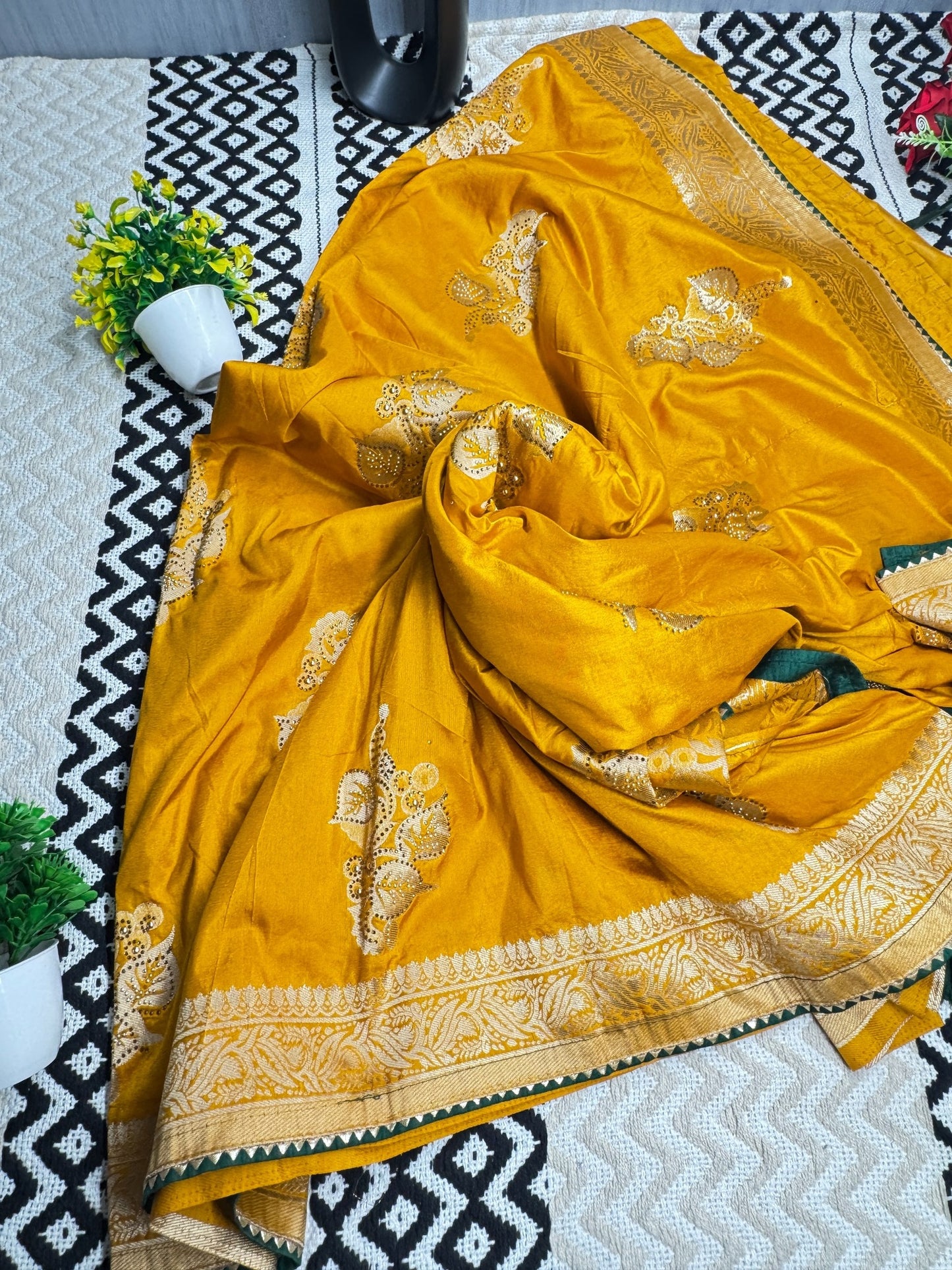 Premium Mustard Dola Silk Saree with Zari Weaving & Sequin Work🌼