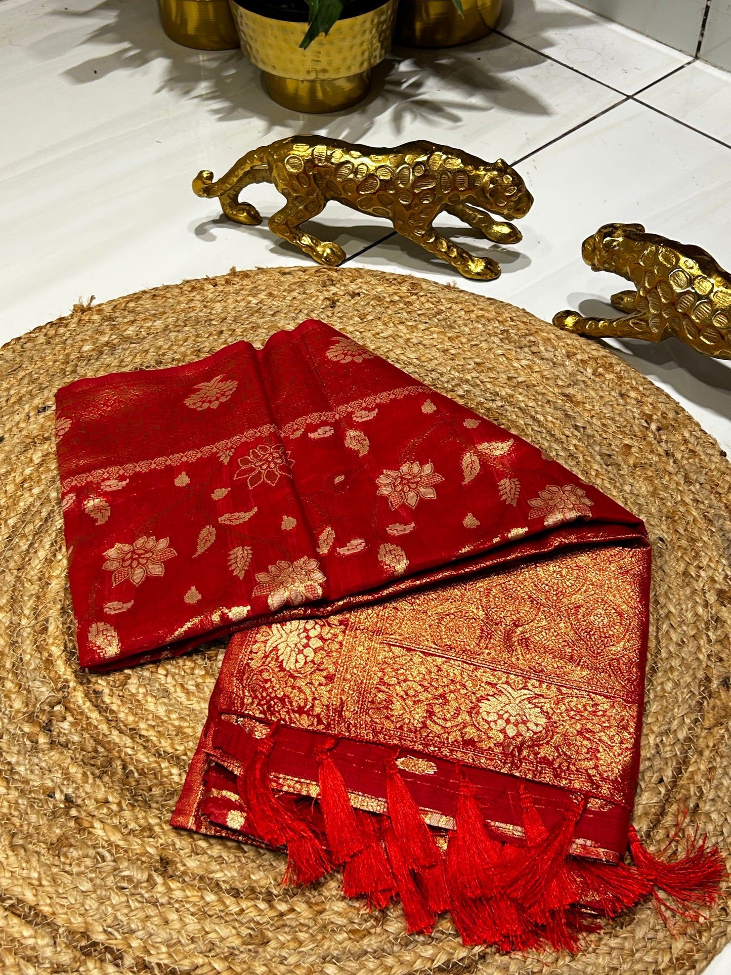 Elegant Soft Silk Saree🪸🐚