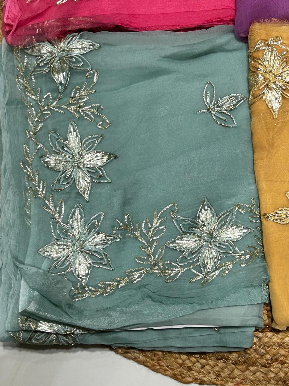 Elegant Chiffon Saree✨🧵