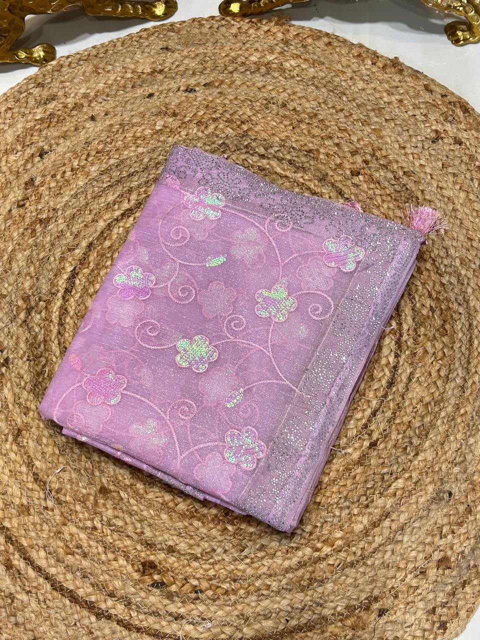 Premium Floral Organza Saree🌸❄️