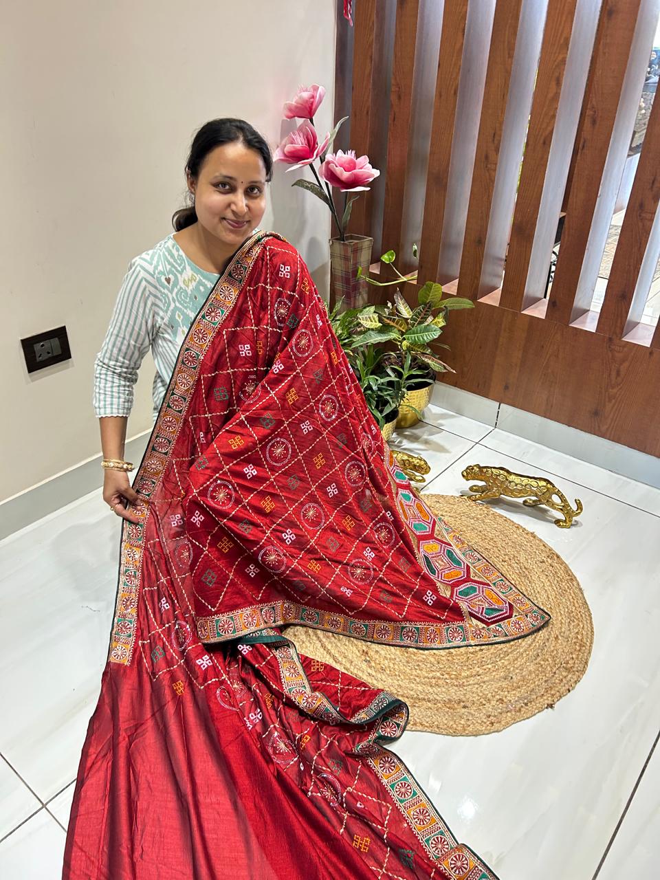 Gujarati Traditional Embroidered Saree🥭🍇