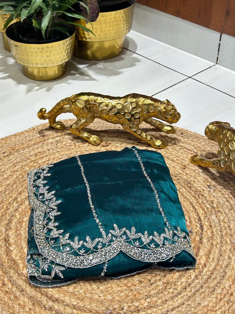 Premium Crush Tissue Silk Saree 🦋🪻
