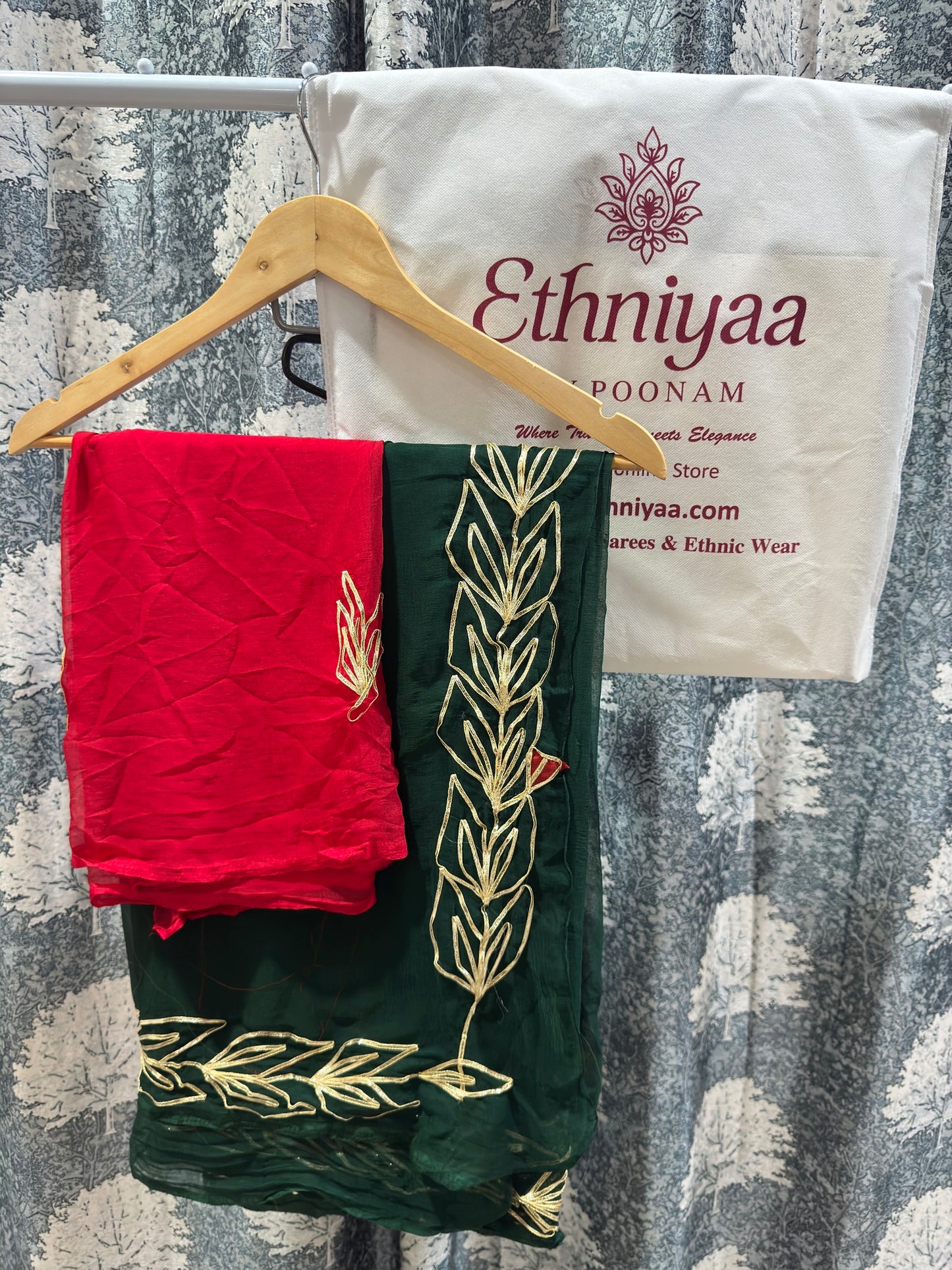 Elegant Soft Chiffon Saree with Kaccha Gota Work
