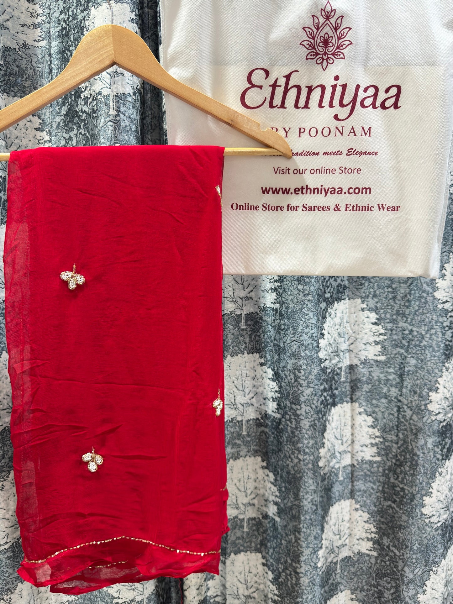 Leaf Embellished Soft Chiffon Saree Collection🌱