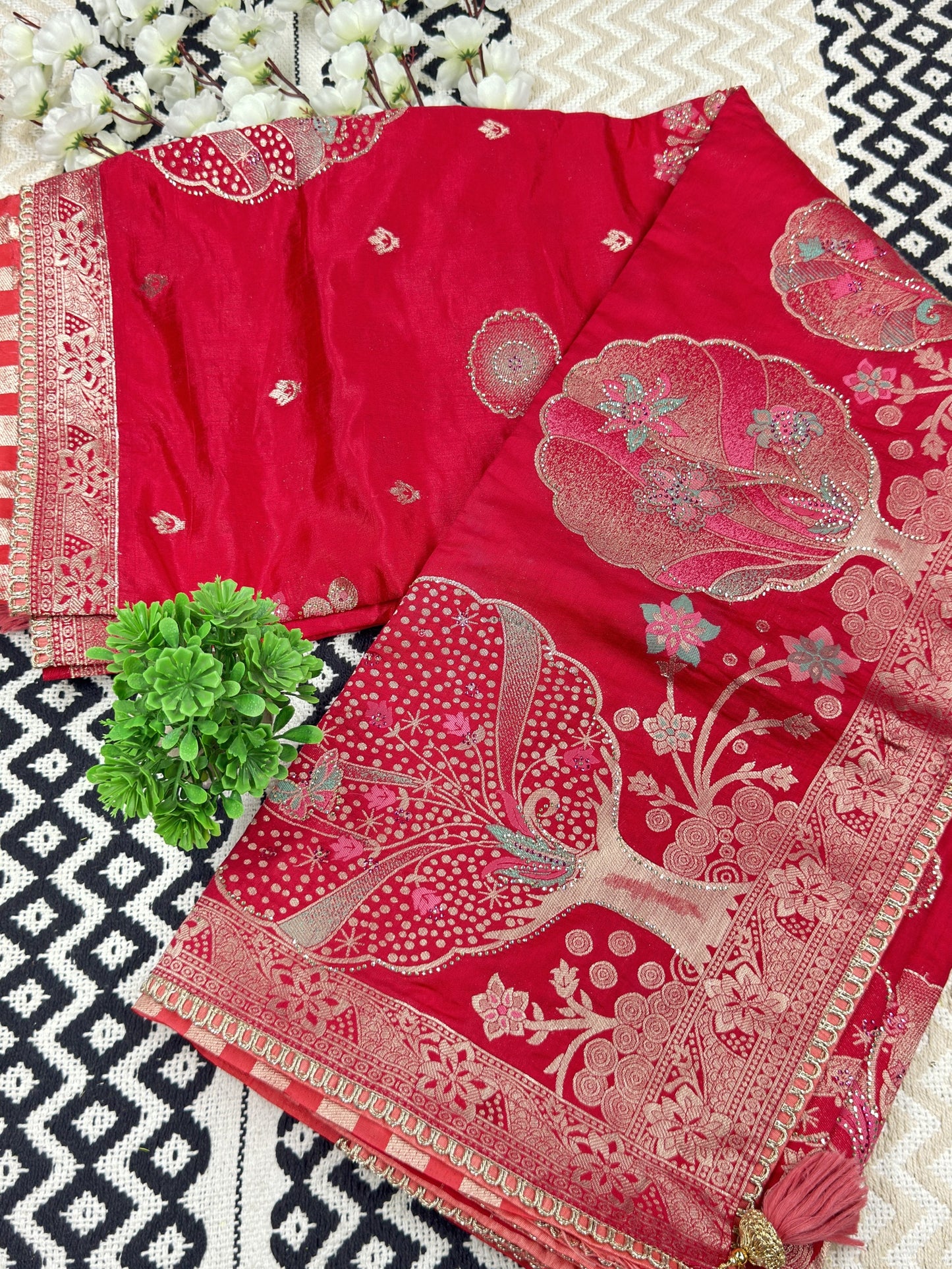 Ruby Red Premium Dola Silk Designer Saree🌹