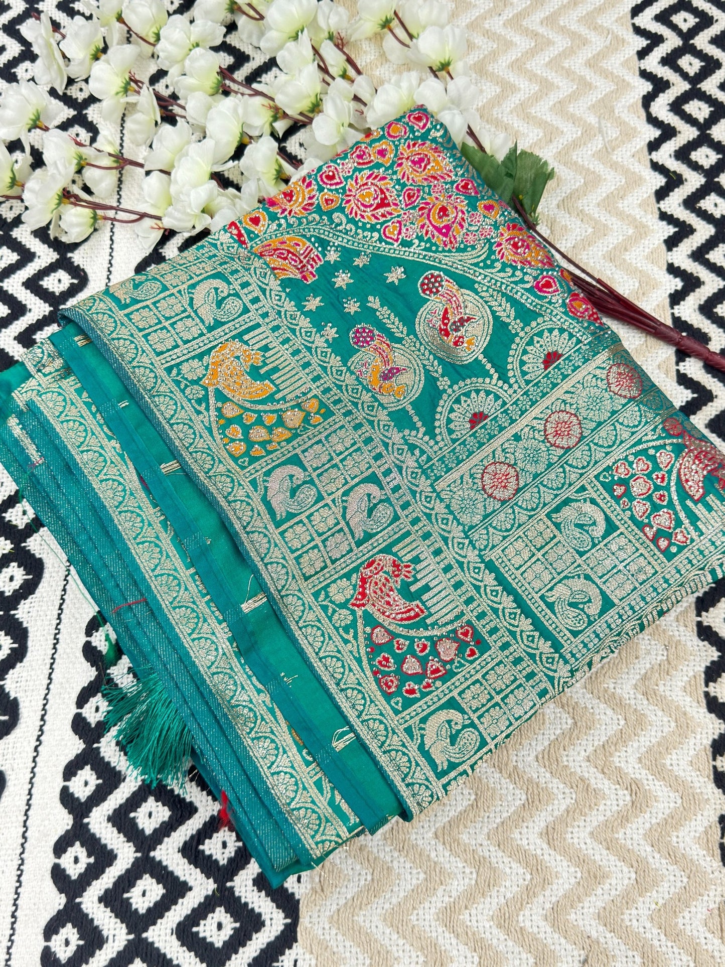 Premium Banarasi Peacock Designer Silk Saree – Teal Green🦋