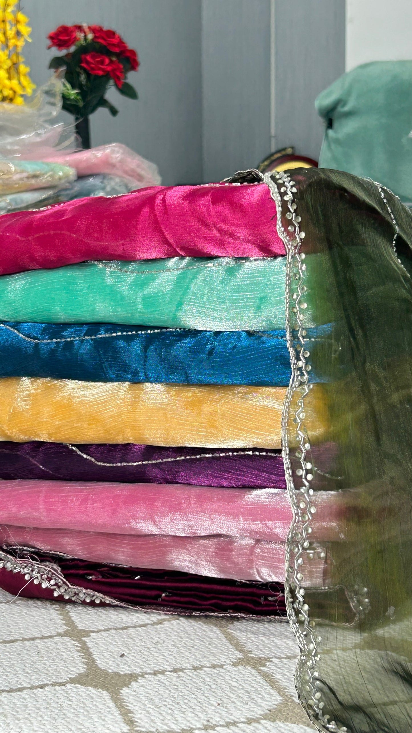 Premium Organza Georgette Crush Handwork Saree with floral vine motifs⭕️