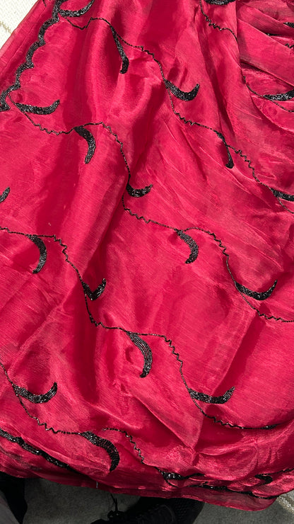 Premium Organza Georgette Crush Handwork Saree🖤