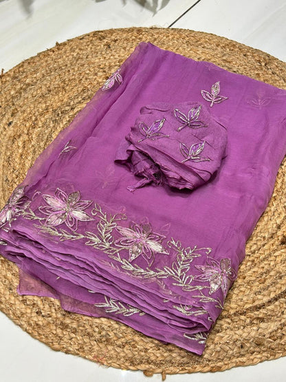 Elegant Chiffon Saree✨🧵