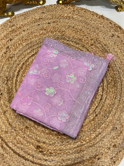 Premium Floral Organza Saree🌸❄️