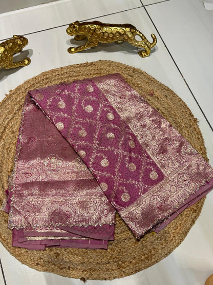 Premium Banarshi saree🧵✨