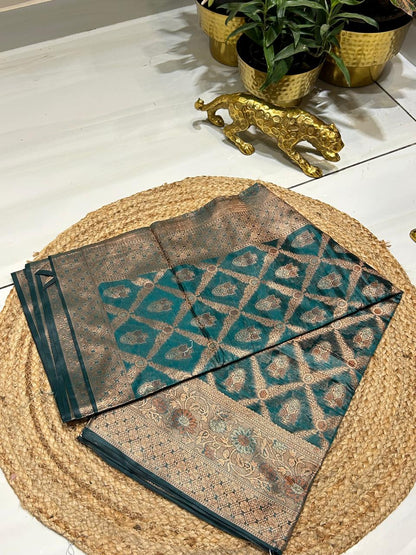 Banarasi Silk Sari with Zari Work🧵🫰🏻