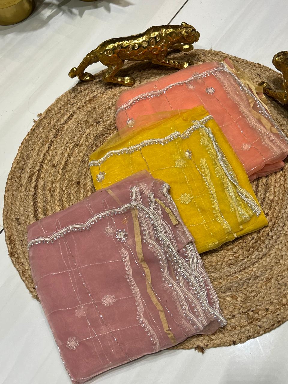 Soft Oraganza Saree With Pearl work🐚❄️